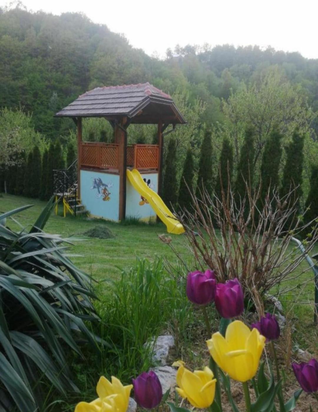 Holiday Home Pharaoh Visoko Luaran gambar